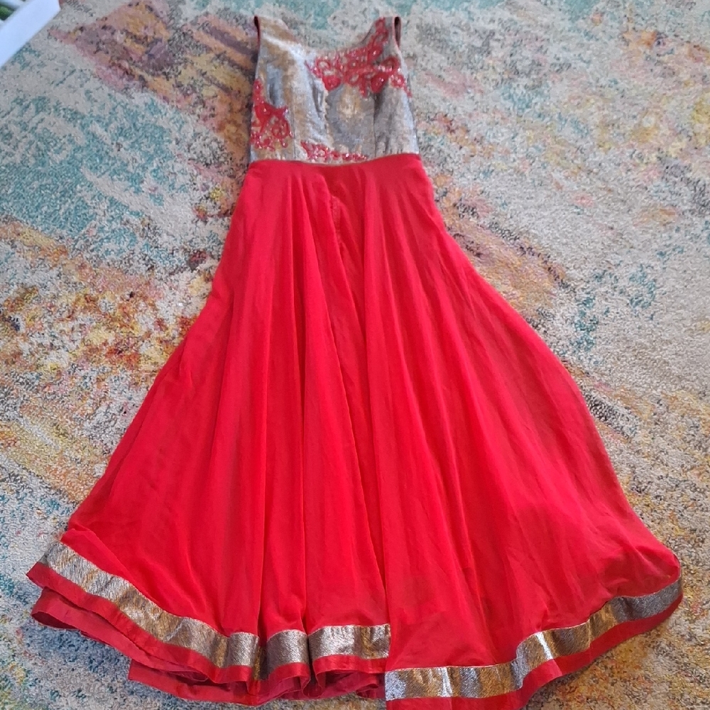 Elegant Red and Gold indian anarkali dress size 38